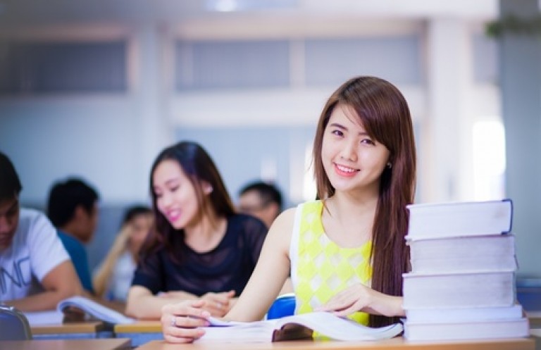 lien thong van bang utt