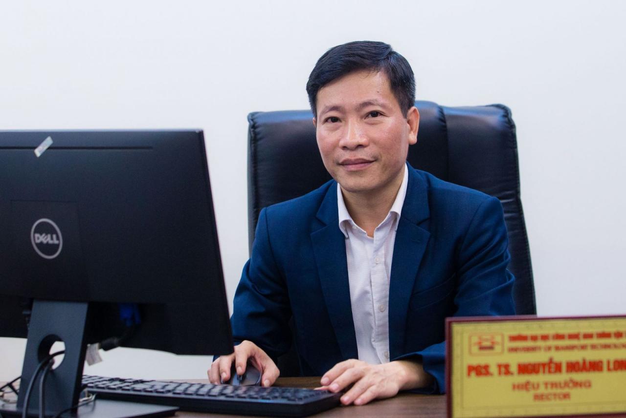 pgs ts nguyen hoang long21