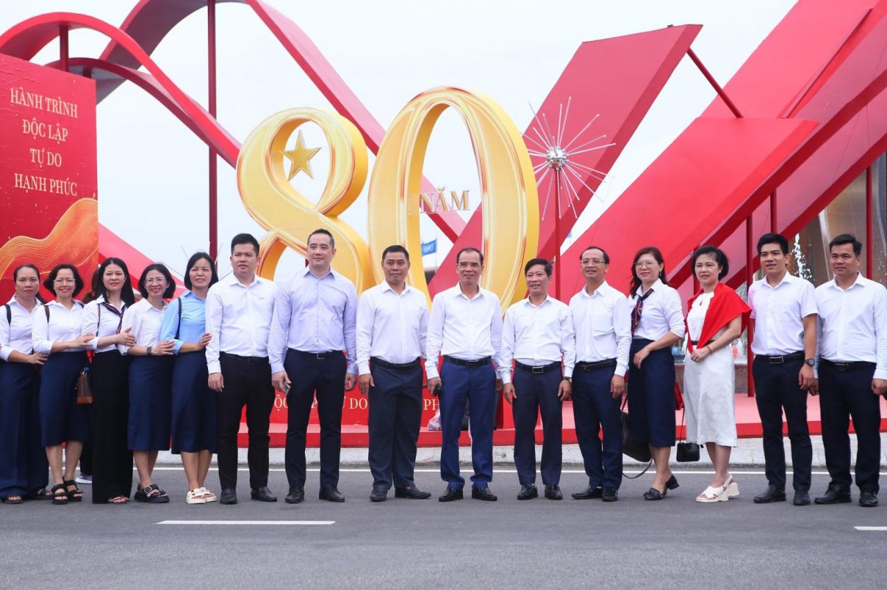 545621152 1216207820536799 8846459938178623354 n